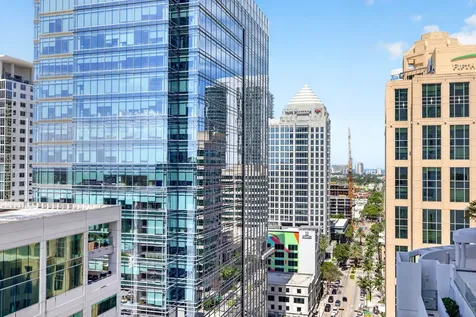 100 E Las Olas Boulevard Fort Lauderdale FL 33301
