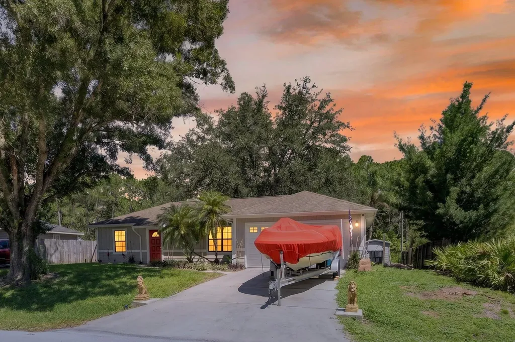 1034 Utah Street SE Palm Bay FL 32909