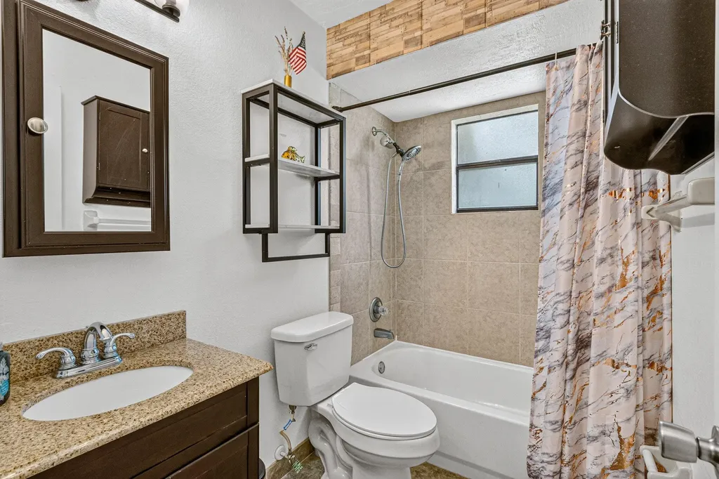 1034 Utah Street SE Palm Bay FL 32909