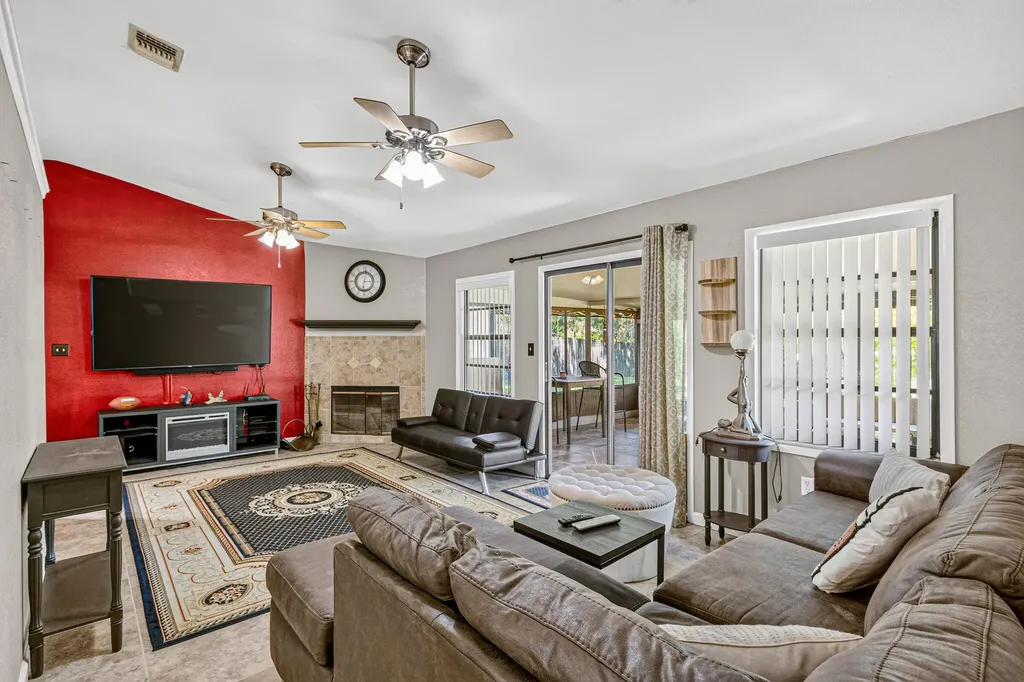 1034 Utah Street SE Palm Bay FL 32909
