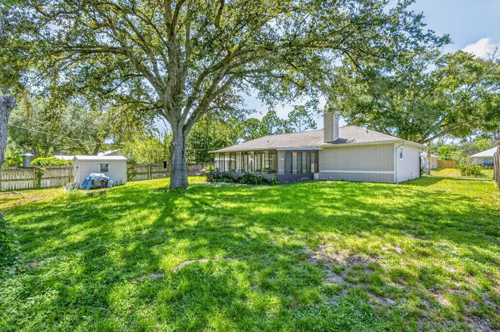1034 Utah Street SE Palm Bay FL 32909