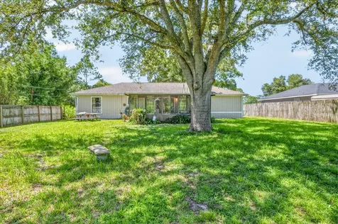 1034 Utah Street SE Palm Bay FL 32909