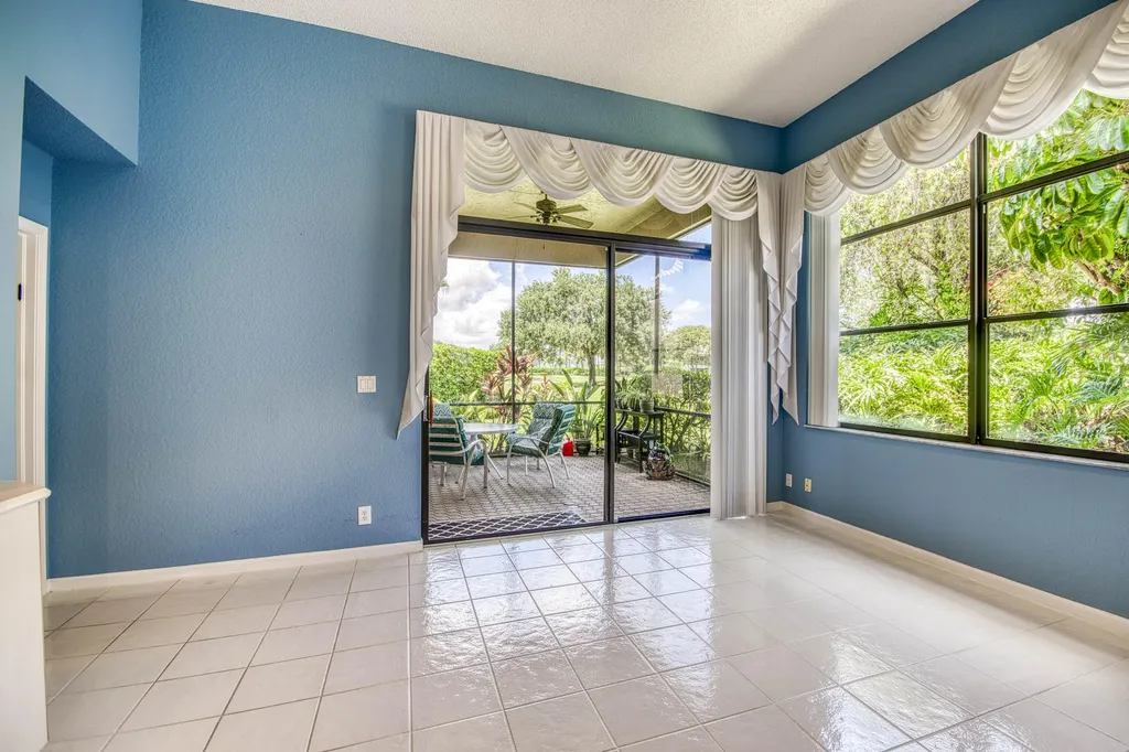 4557 Barclay Fair Way Lake Worth FL 33449