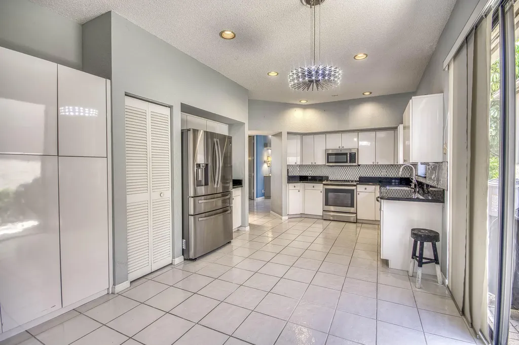 4557 Barclay Fair Way Lake Worth FL 33449