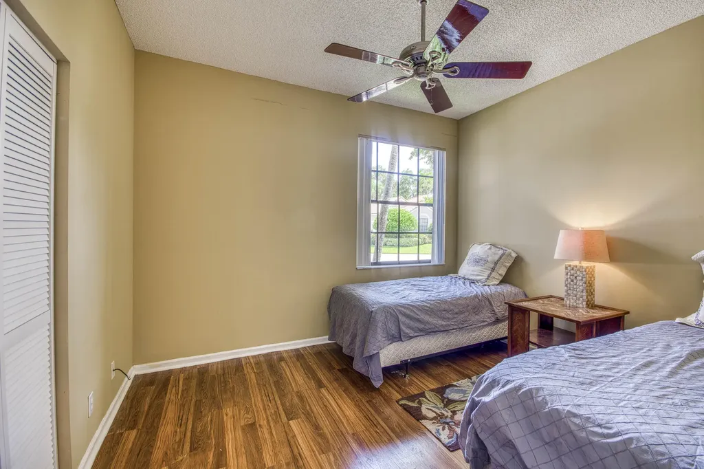 4557 Barclay Fair Way Lake Worth FL 33449