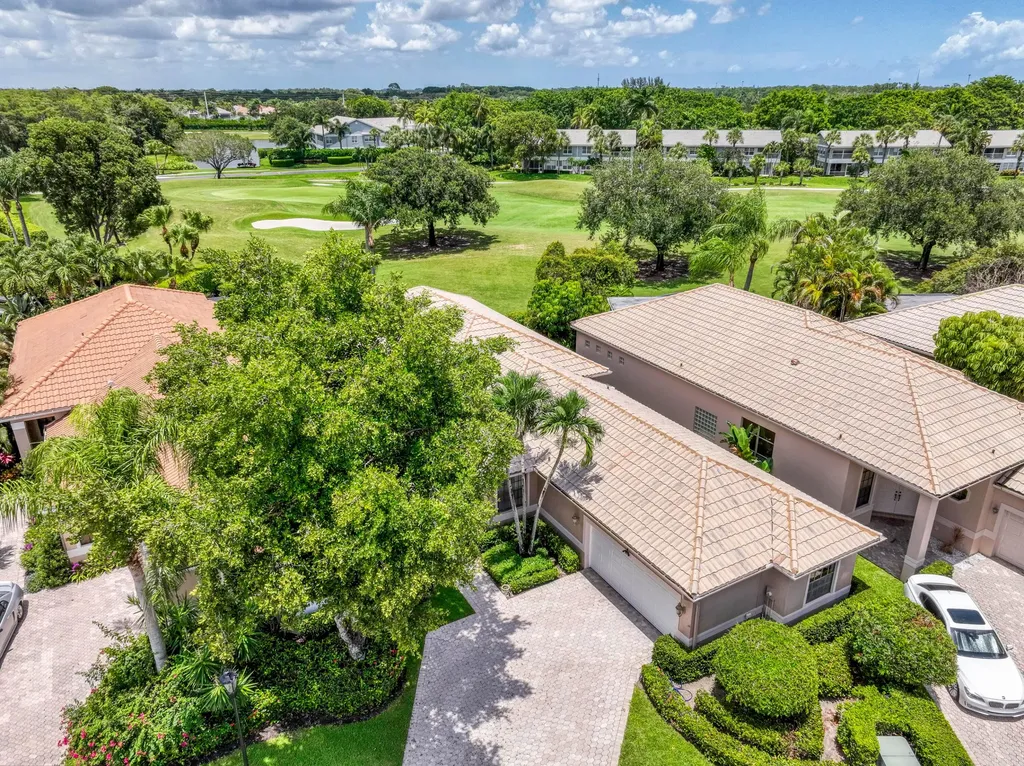 4557 Barclay Fair Way Lake Worth FL 33449