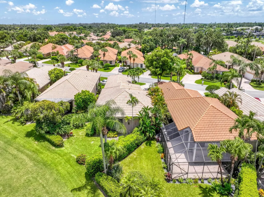 4557 Barclay Fair Way Lake Worth FL 33449