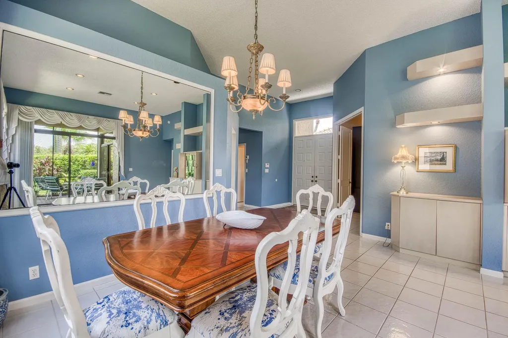 4557 Barclay Fair Way Lake Worth FL 33449