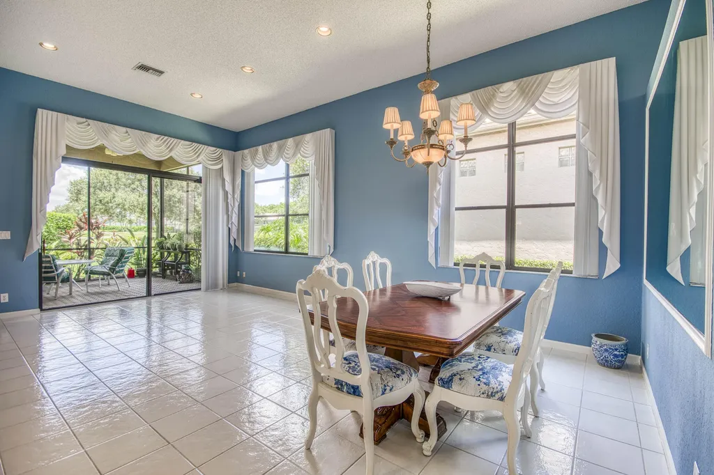 4557 Barclay Fair Way Lake Worth FL 33449