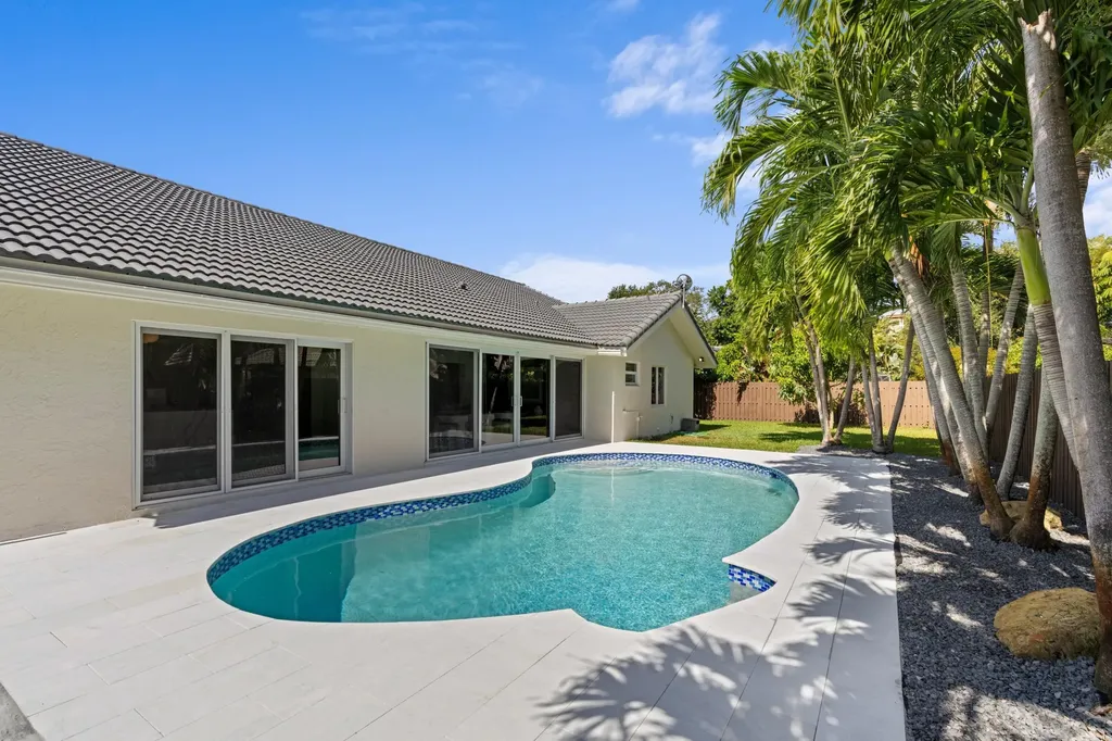 3605 SW 23rd Street Delray Beach FL 33445