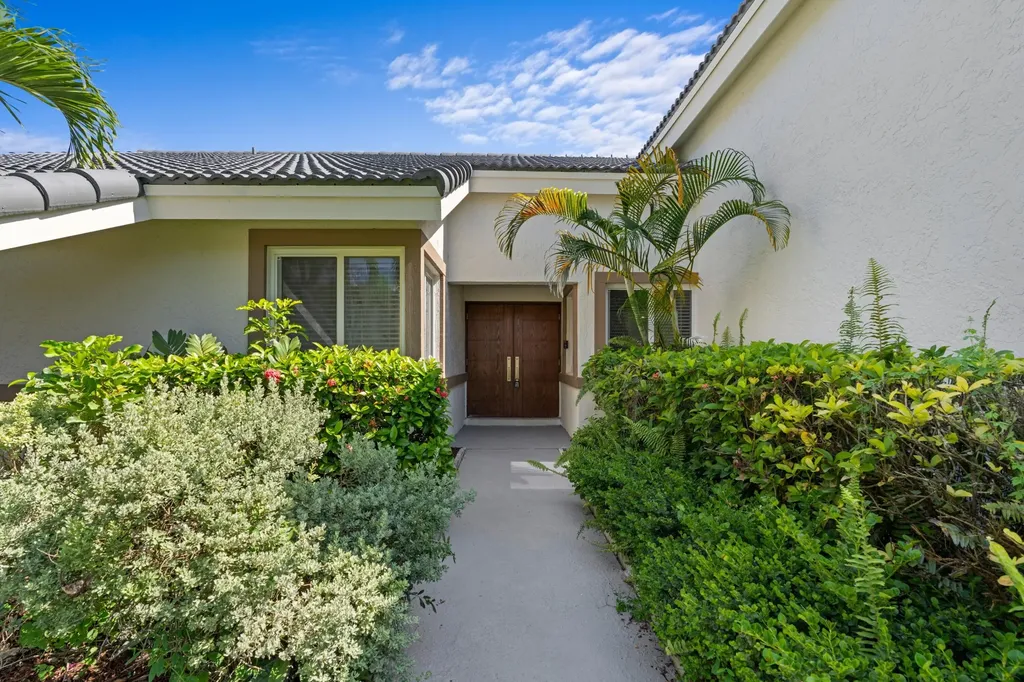 3605 SW 23rd Street Delray Beach FL 33445