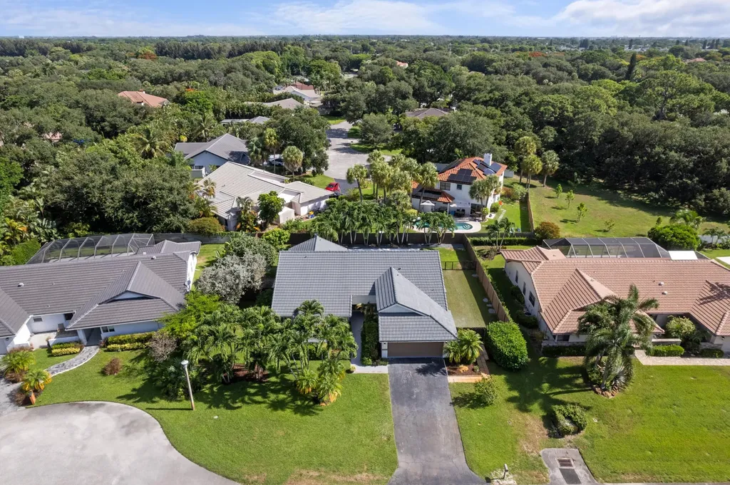 3605 SW 23rd Street Delray Beach FL 33445