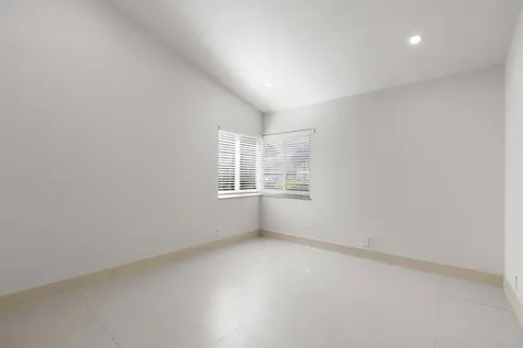 3605 SW 23rd Street Delray Beach FL 33445