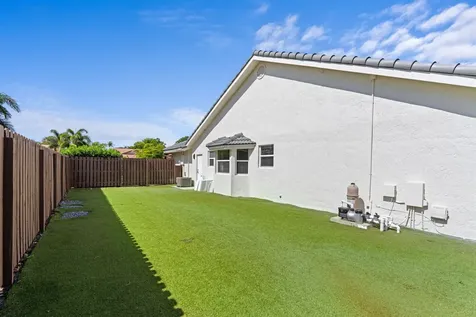 3605 SW 23rd Street Delray Beach FL 33445