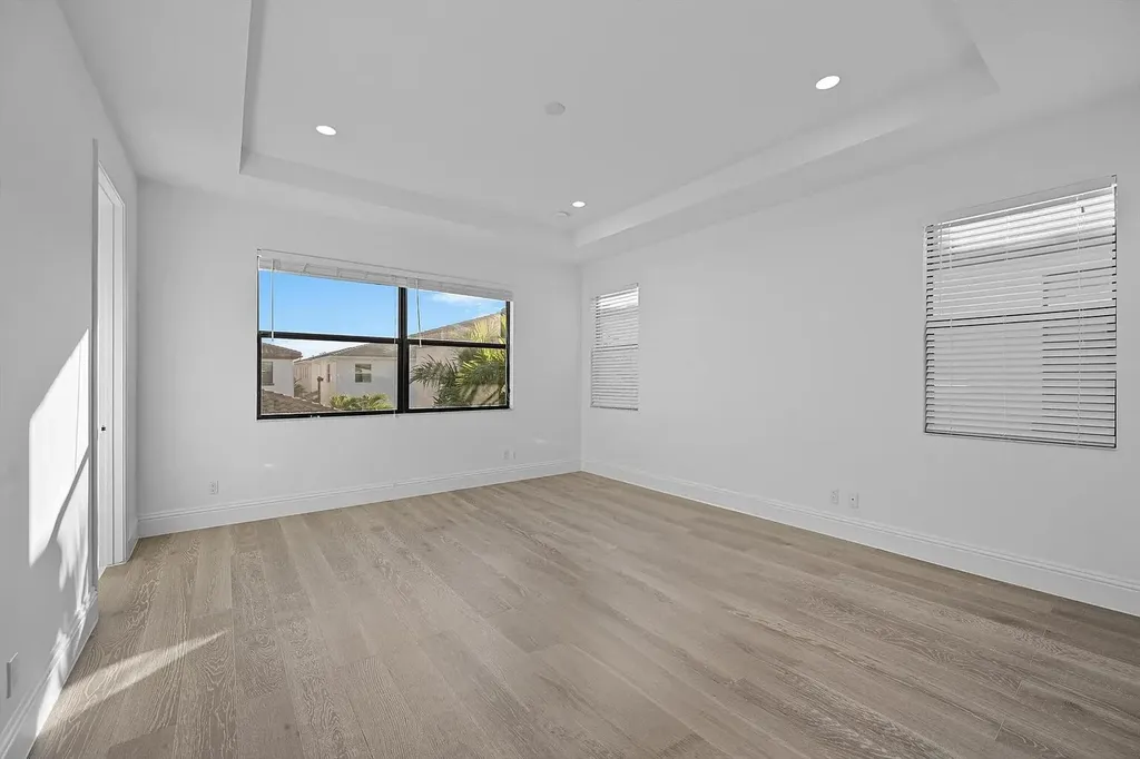 6020 Curie Place Palm Beach Gardens FL 33418