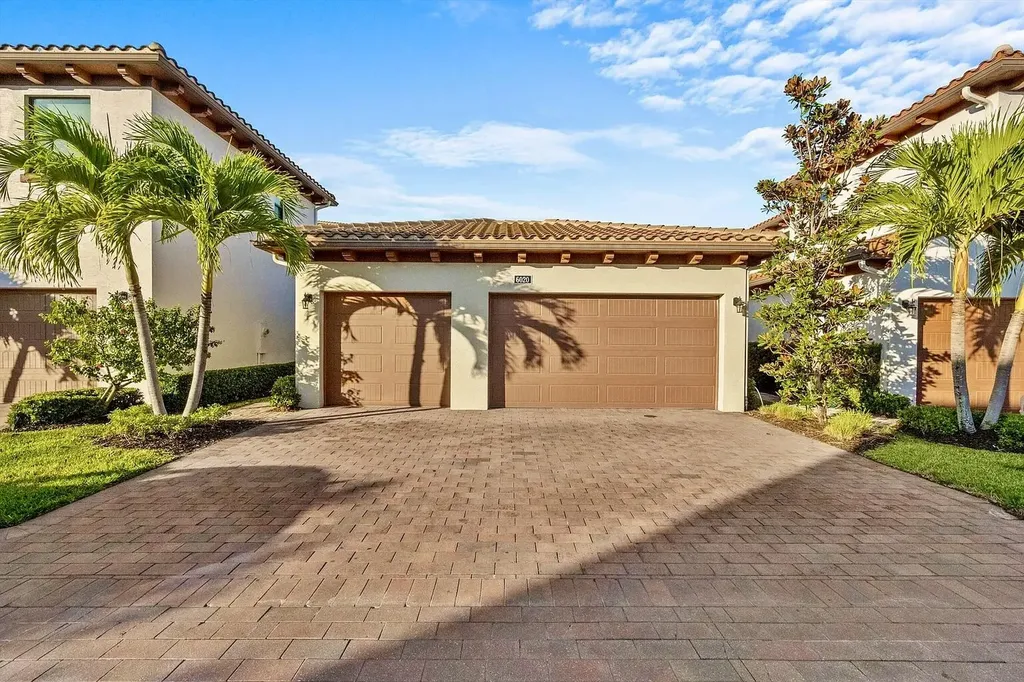 6020 Curie Place Palm Beach Gardens FL 33418