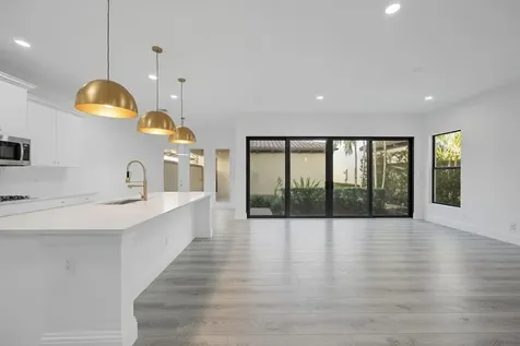 6020 Curie Place Palm Beach Gardens FL 33418