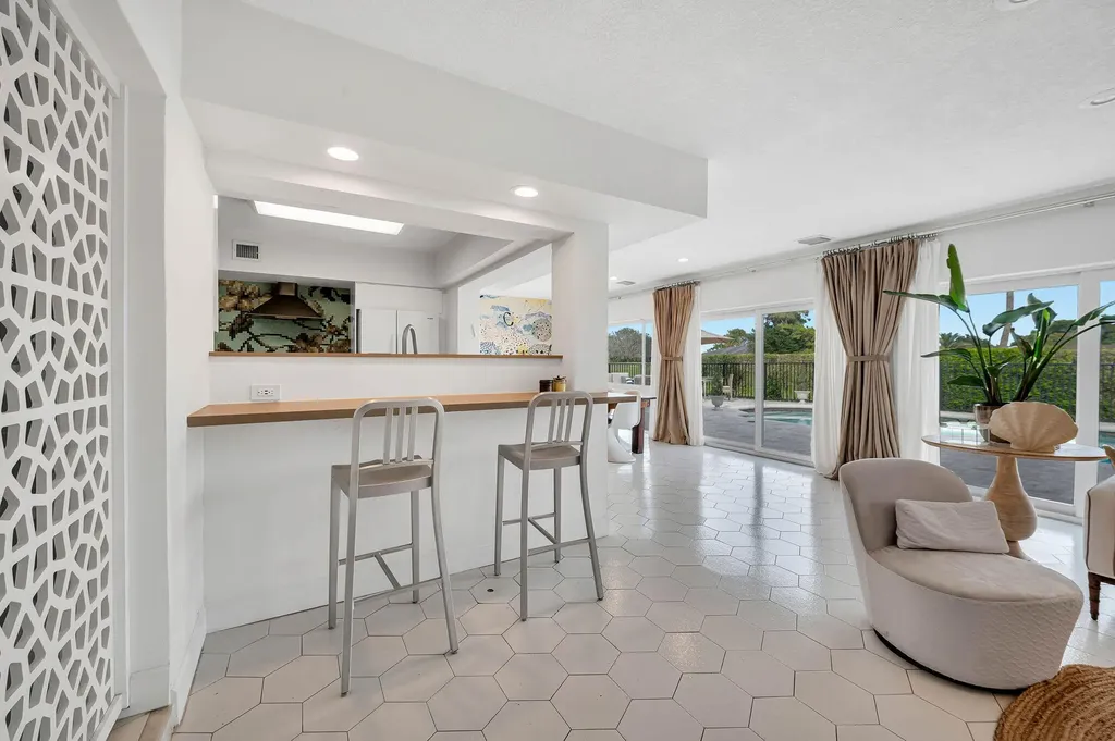 5106 Yellow Pine Lane Tamarac FL 33319