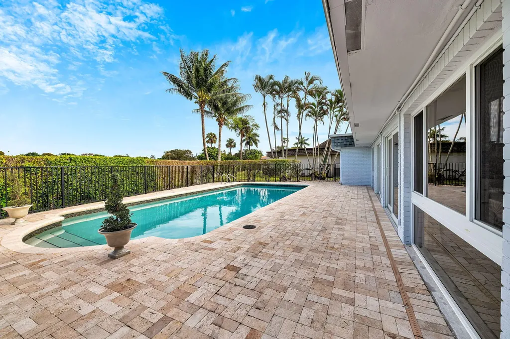 5106 Yellow Pine Lane Tamarac FL 33319