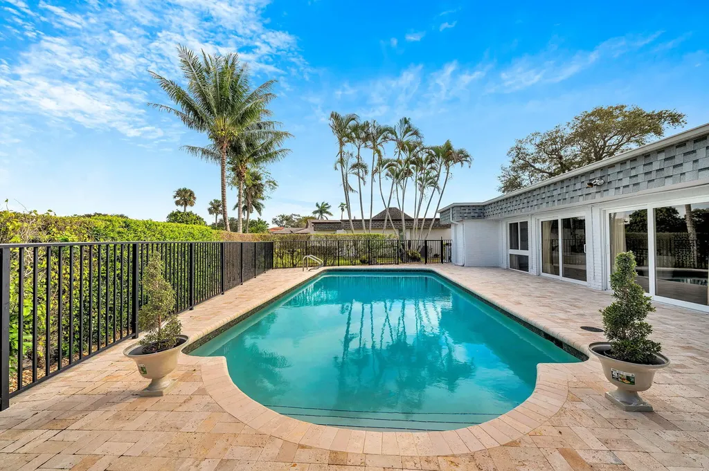 5106 Yellow Pine Lane Tamarac FL 33319
