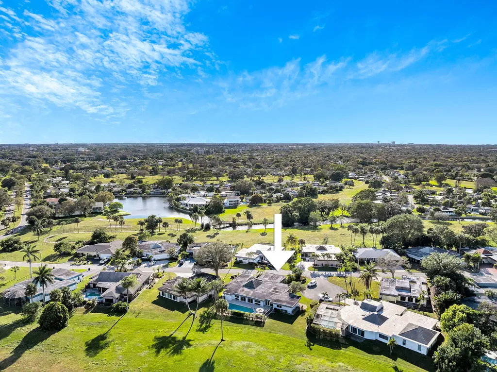 5106 Yellow Pine Lane Tamarac FL 33319