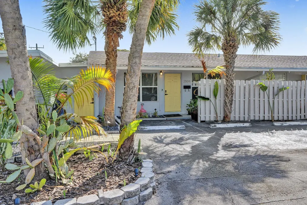2500 NW 3rd Avenue Wilton Manors FL 33311