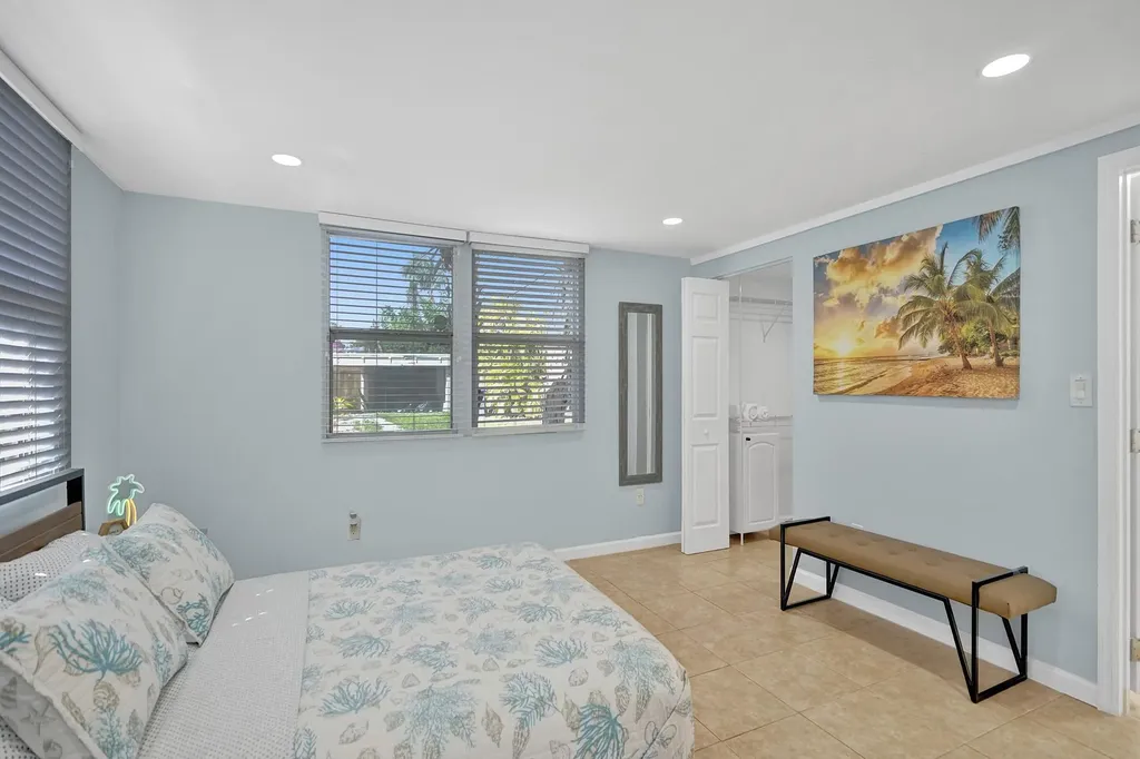 2500 NW 3rd Avenue Wilton Manors FL 33311