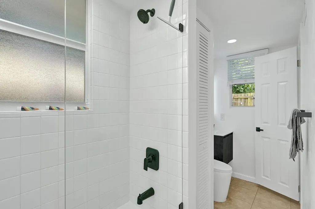 2500 NW 3rd Avenue Wilton Manors FL 33311