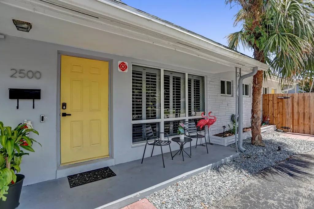 2500 NW 3rd Avenue Wilton Manors FL 33311