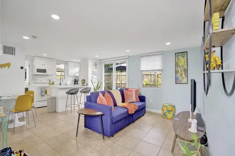 2500 NW 3rd Avenue Wilton Manors FL 33311