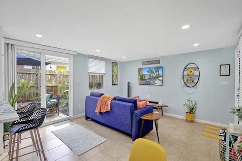 2500 NW 3rd Avenue Wilton Manors FL 33311
