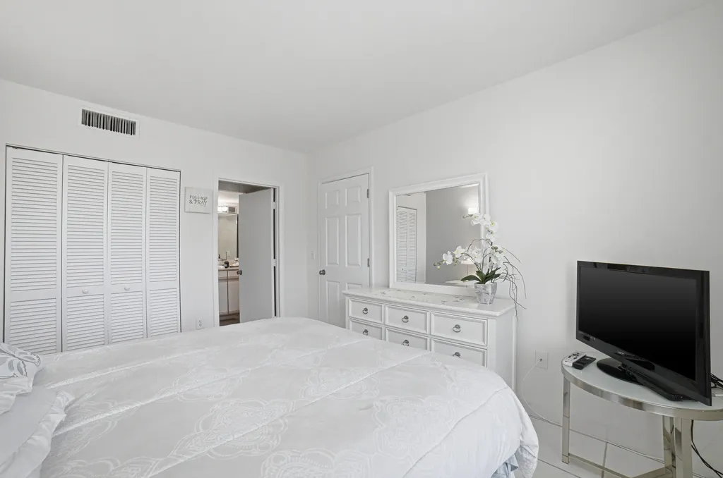 3450 S Ocean Boulevard Palm Beach FL 33480