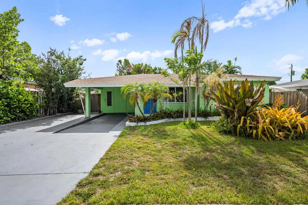 400 NW 52nd Court Oakland Park FL 33309