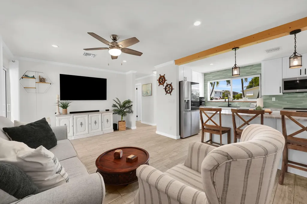 804 N Cinnamon Road North Palm Beach FL 33408