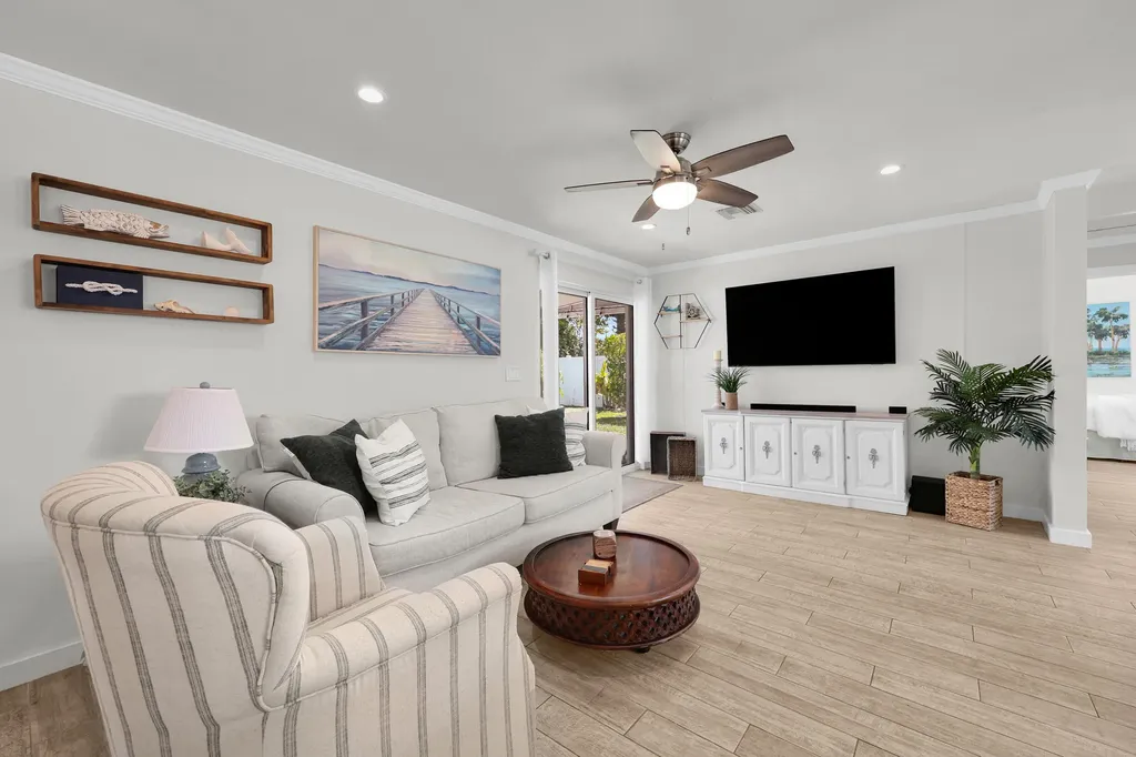 804 N Cinnamon Road North Palm Beach FL 33408