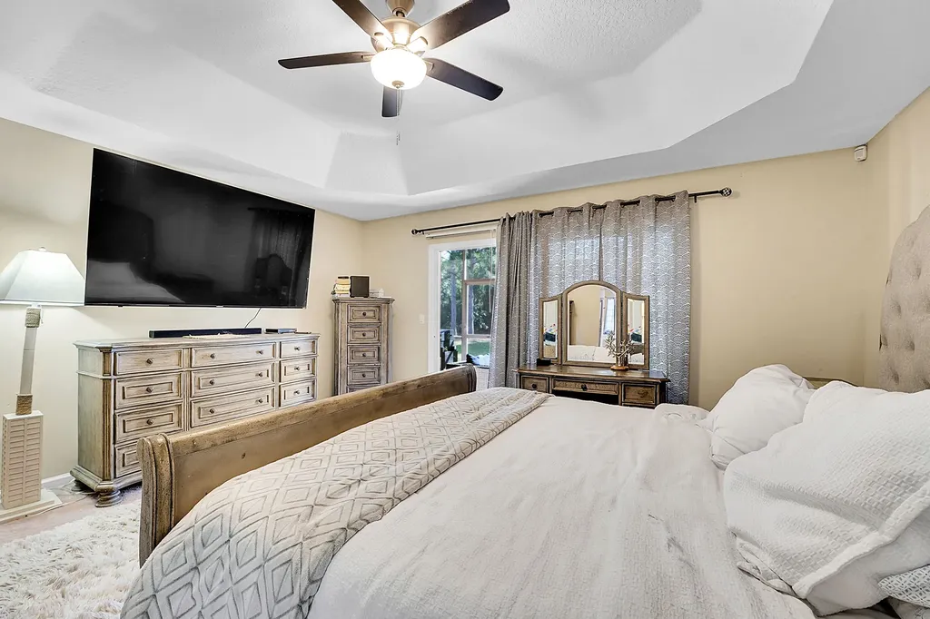 6173 NW East Deville Circle Port St Lucie FL 34986
