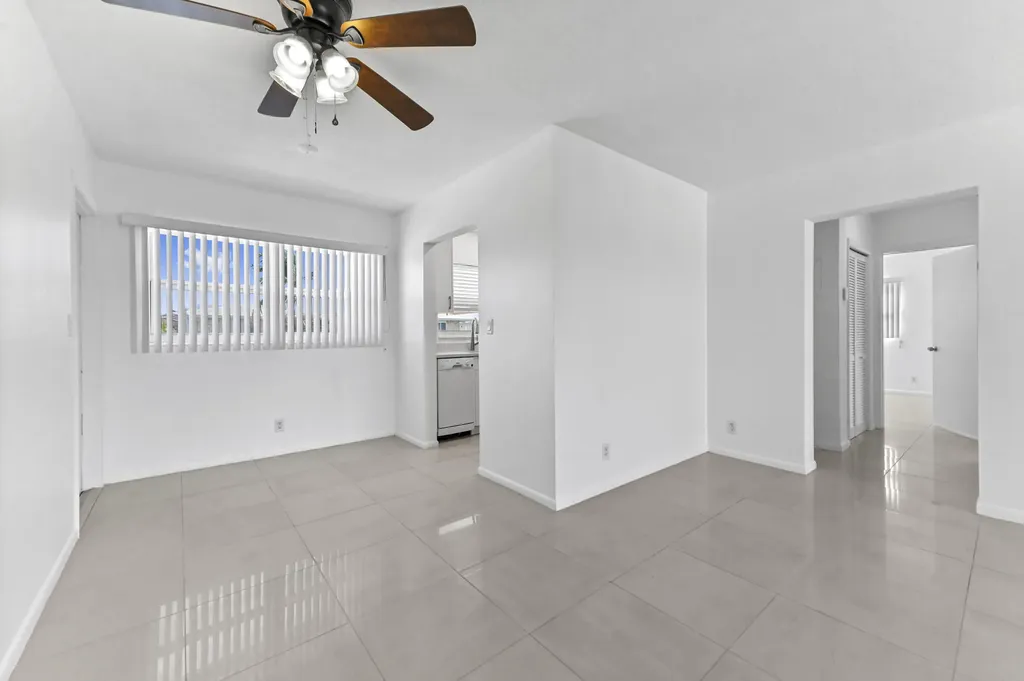 2755 NE 28th Avenue Lighthouse Point FL 33064