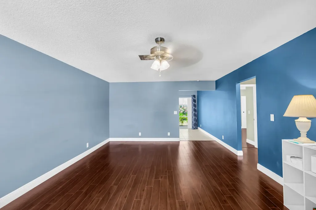 3958 Chapel Street Palm Beach Gardens FL 33403
