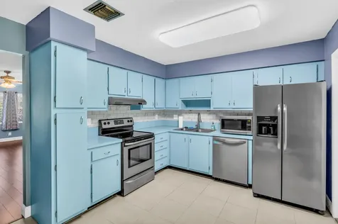 3958 Chapel Street Palm Beach Gardens FL 33403