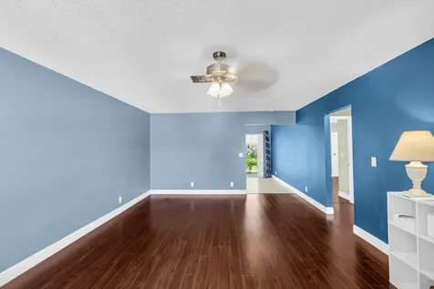 3958 Chapel Street Palm Beach Gardens FL 33403