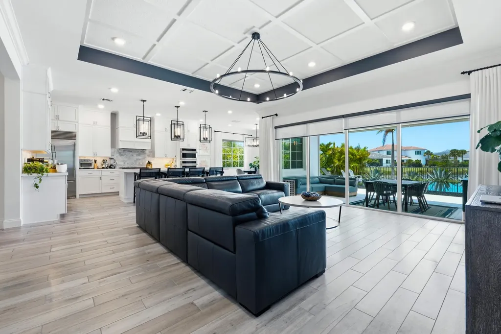 12269 Waterstone Circle Palm Beach Gardens FL 33412