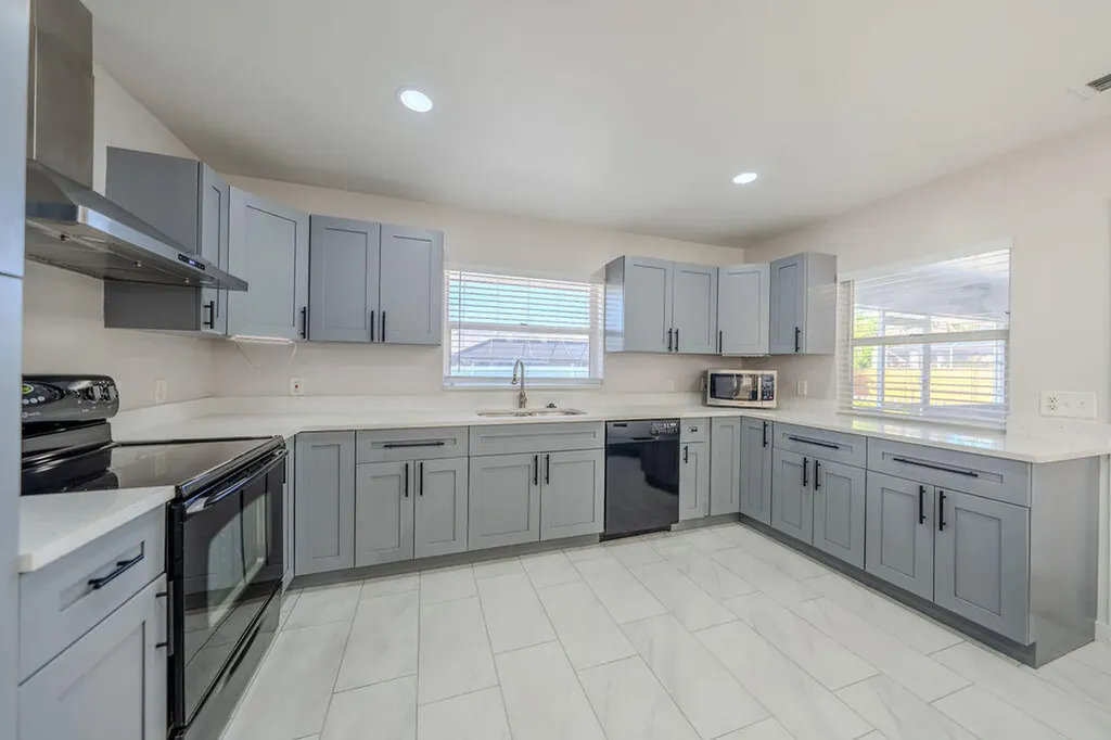 651 SE Degan Drive Port St Lucie FL 34983
