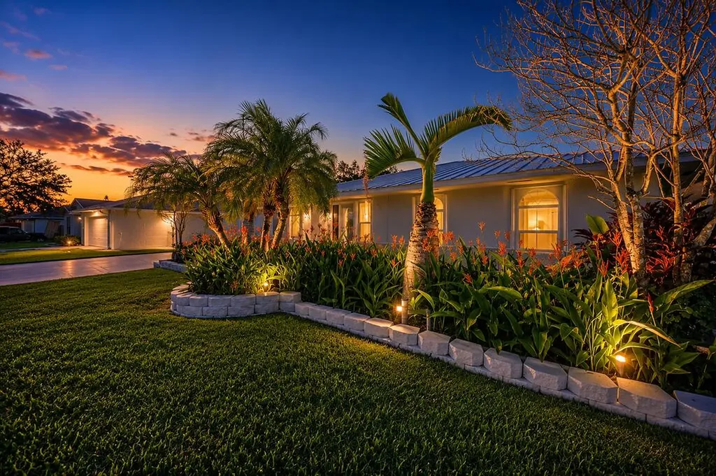 651 SE Degan Drive Port St Lucie FL 34983