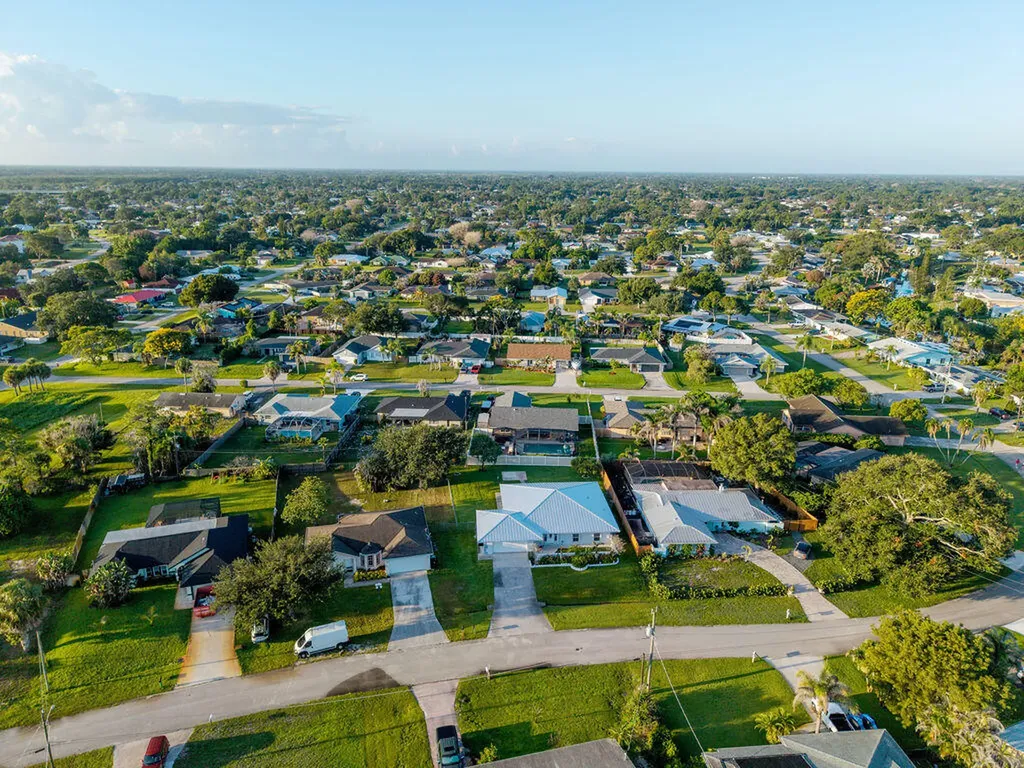651 SE Degan Drive Port St Lucie FL 34983