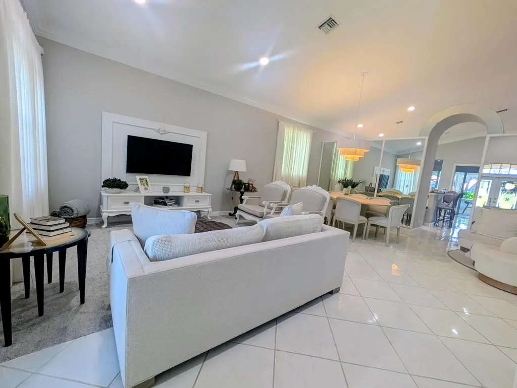 7628 Eagle Point Drive Delray Beach FL 33446