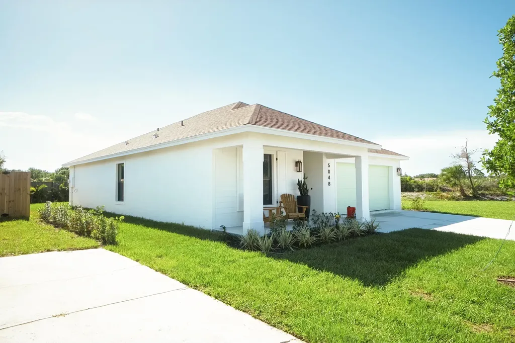 5048 SE Alicia Street Stuart FL 34997