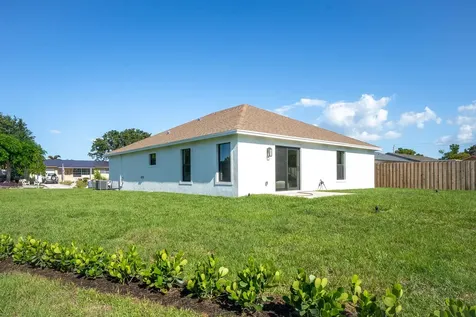 5048 SE Alicia Street Stuart FL 34997
