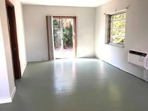 3200 NE 5th Court Pompano Beach FL 33062