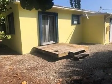 3200 NE 5th Court Pompano Beach FL 33062