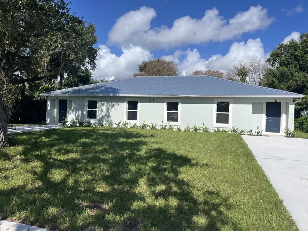 311 N 16th N Street Fort Pierce FL 34950